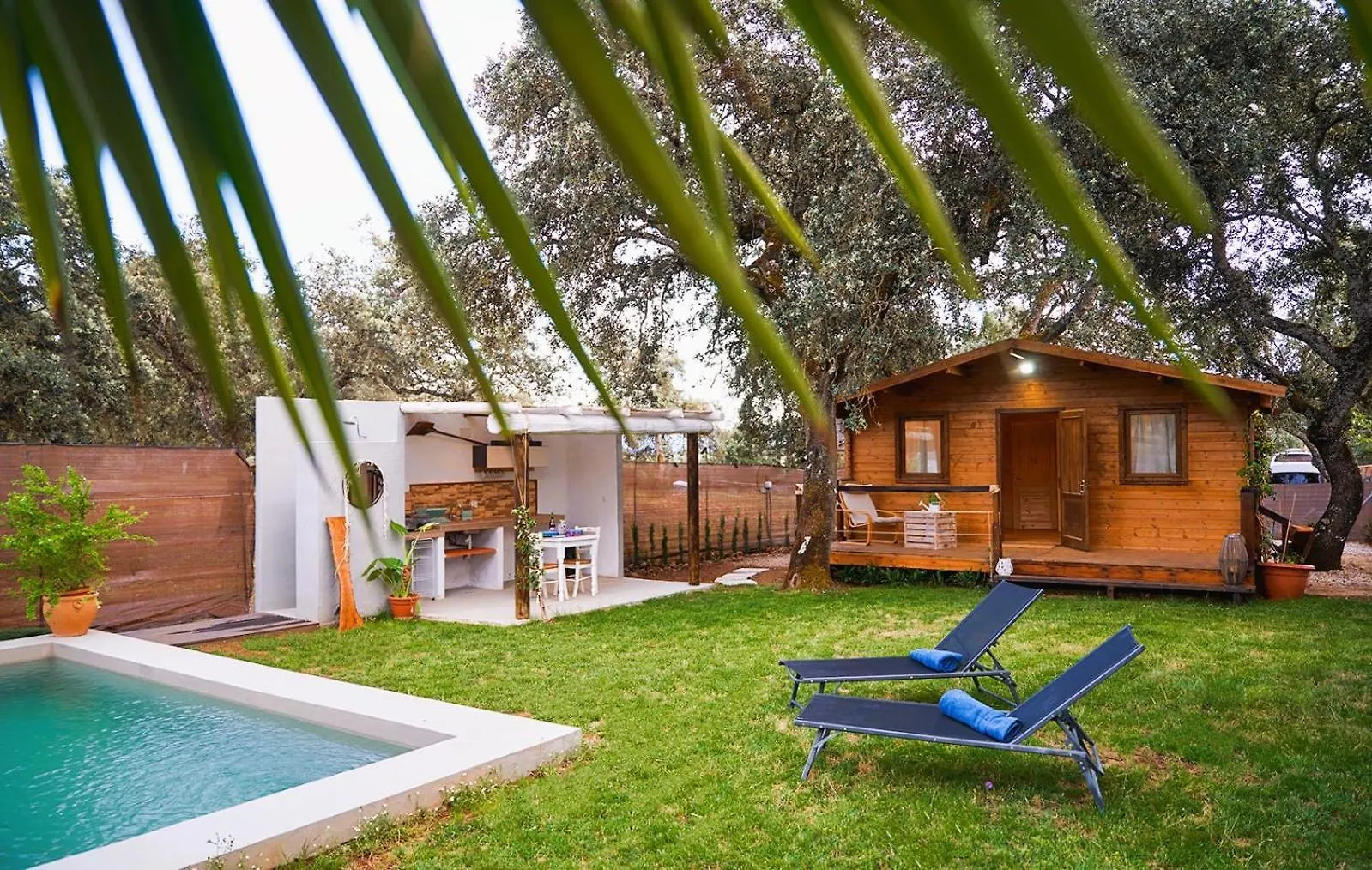 Cabana Rural El Arbol Near Setenil - Ronda Con Piscina Holiday home